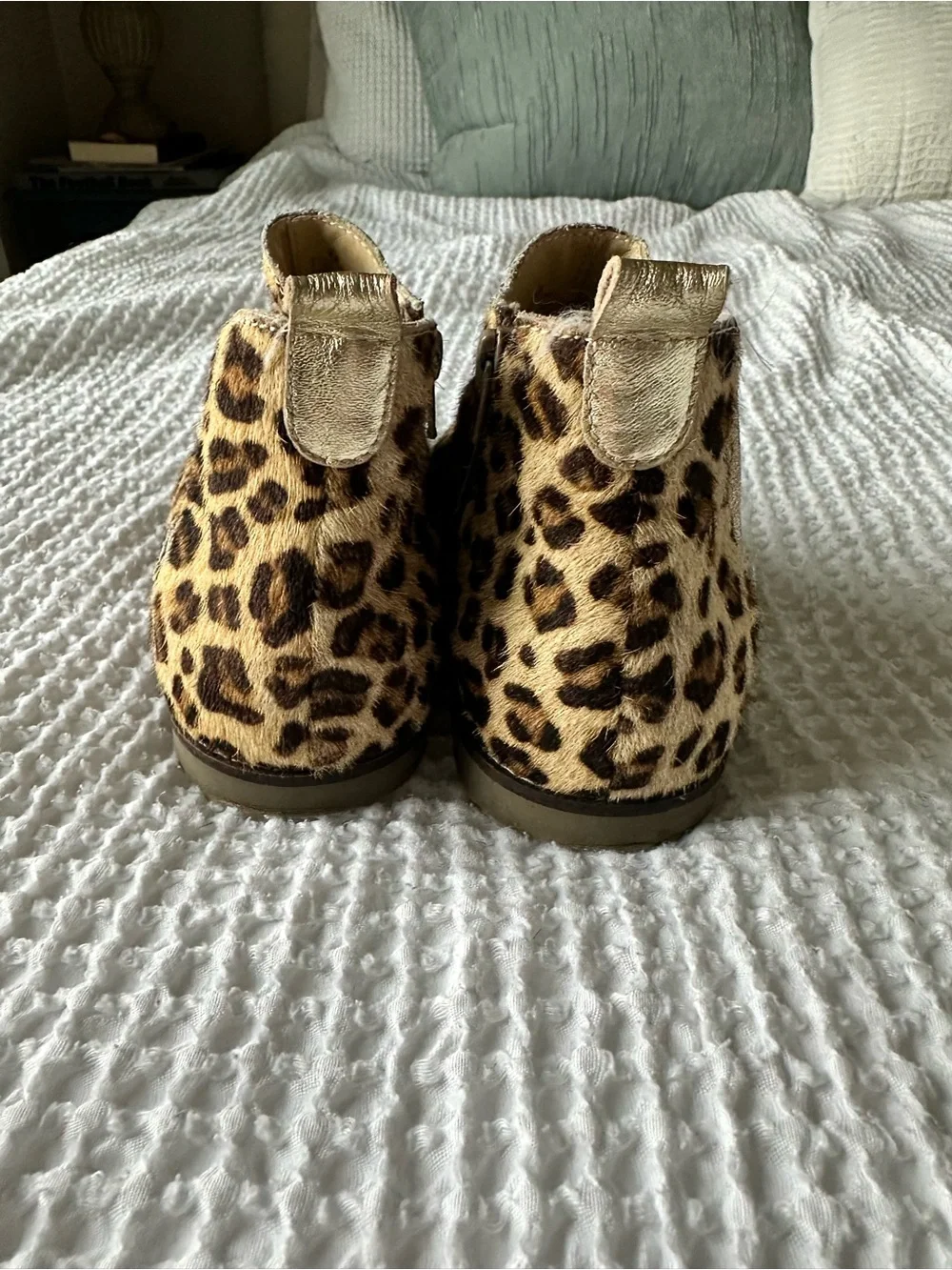 Mini Boden Girls Leopard Print Calf Hair Chelsea Ankle Boots Size 4Y